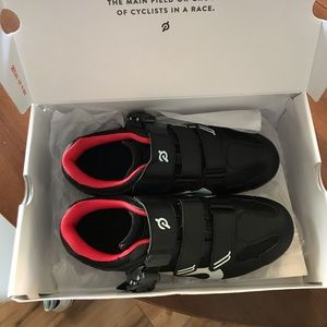 Peloton size 37 cleats